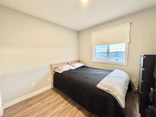 9511D 112 Street, Clairmont, AB - Indoor Photo Showing Bedroom