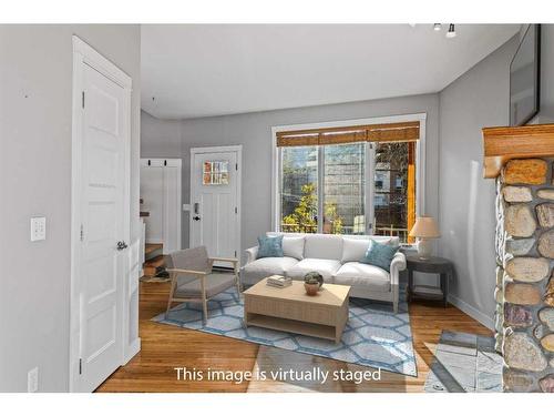 400-200 Rabbit Street, Banff, AB - Indoor Photo Showing Living Room