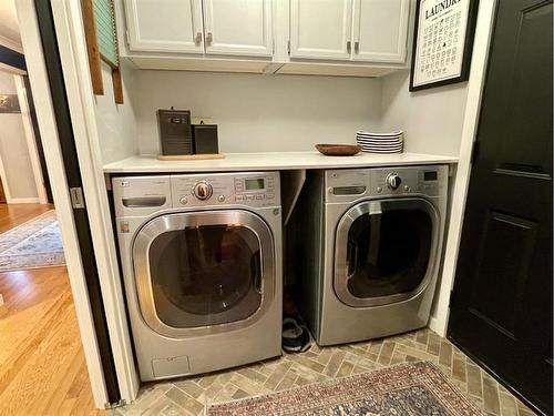 29 Ravine Drive, Whitecourt, AB - Indoor Photo Showing Laundry Room