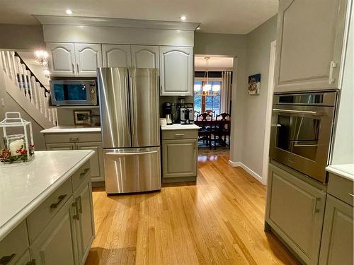 29 Ravine Drive, Whitecourt, AB - Indoor Photo Showing Kitchen