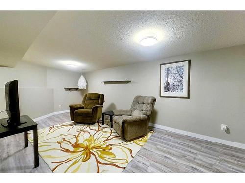 4238 8 Avenue, Edson, AB - Indoor