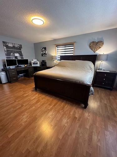 51 Kreiner Crescent, Whitecourt, AB - Indoor Photo Showing Bedroom