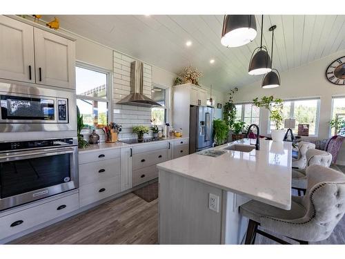 516B Seabolt Estates, Rural Yellowhead County, AB - Indoor Photo Showing Kitchen