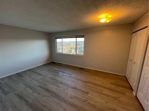 537-457 Collinge Road, Hinton, AB - Indoor Photo Showing Other Room