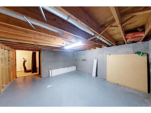 705 8 Street, Fox Creek, AB - Indoor Photo Showing Basement