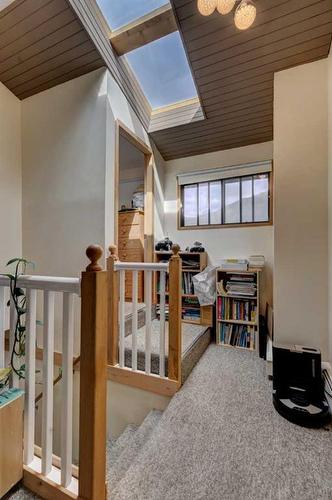 1-426 Marten Street, Banff, AB -  Photo Showing Other Room