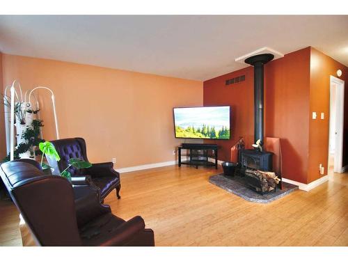 106 Chetamon Drive, Hinton, AB - Indoor