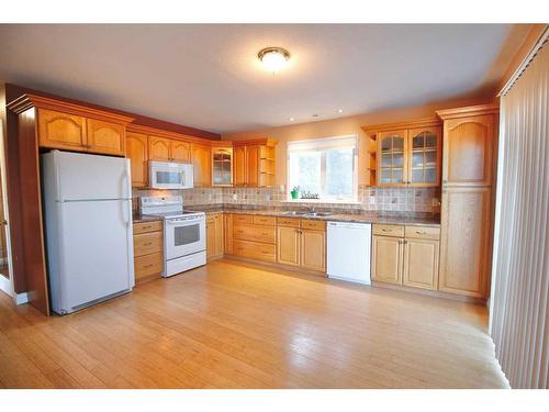 106 Chetamon Drive, Hinton, AB - Indoor Photo Showing Kitchen With Double Sink