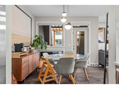 701-102 Stewart Creek Rise, Canmore, AB - Indoor Photo Showing Dining Room