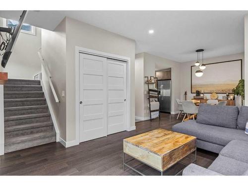 701-102 Stewart Creek Rise, Canmore, AB - Indoor Photo Showing Living Room