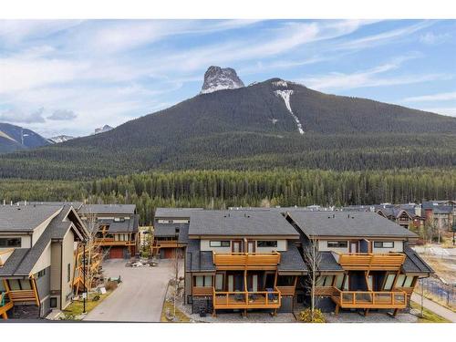 701-102 Stewart Creek Rise, Canmore, AB - Outdoor