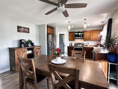 80 Chickadee Drive, Whitecourt, AB - Indoor Photo Showing Dining Room