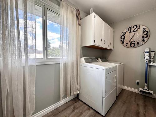 80 Chickadee Drive, Whitecourt, AB - Indoor Photo Showing Laundry Room