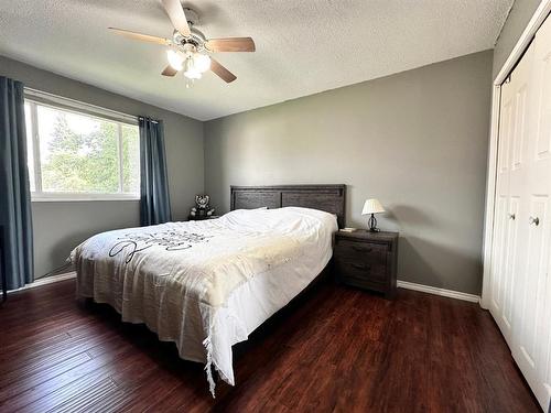 80 Chickadee Drive, Whitecourt, AB - Indoor Photo Showing Bedroom