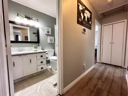 80 Chickadee Drive, Whitecourt, AB - Indoor Photo Showing Bathroom