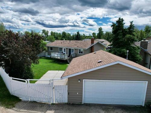 80 Chickadee Drive, Whitecourt, AB - Outdoor