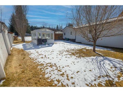 284 Eaton Drive, Hinton, AB - Outdoor