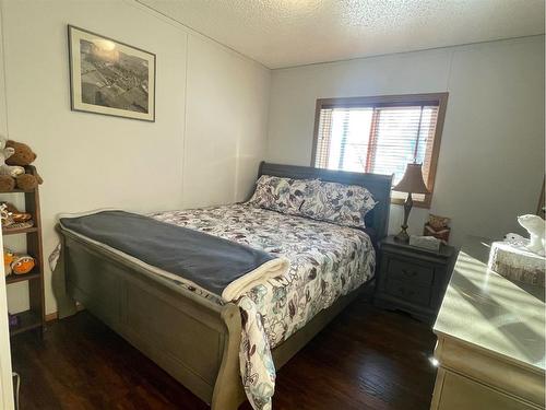 93-660022 Range Road 225.5, Athabasca, AB - Indoor Photo Showing Bedroom