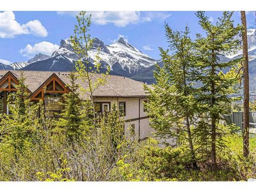 150-901 Benchlands Trail Nw, Canmore, AB - Outdoor