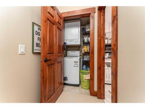 207-155 Crossbow Place, Canmore, AB - Indoor