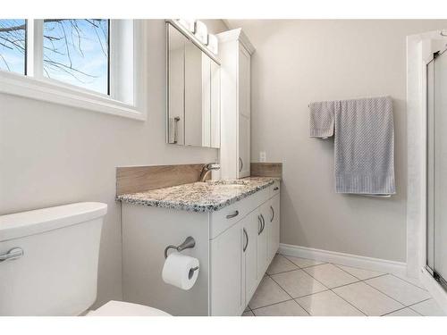 1 Park Close, Whitecourt, AB - Indoor Photo Showing Bathroom