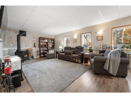 1 Park Close, Whitecourt, AB - Indoor Photo Showing Living Room With Fireplace