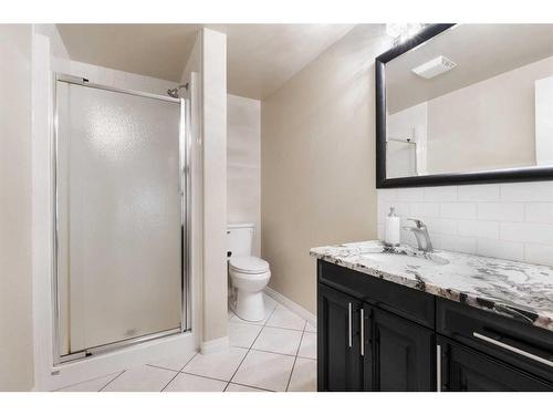 1 Park Close, Whitecourt, AB - Indoor Photo Showing Bathroom