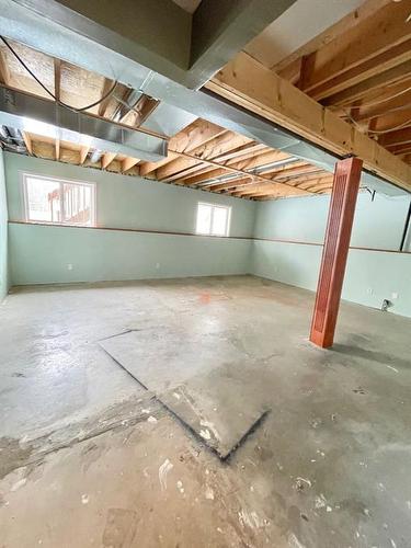 808 10 Street, Fox Creek, AB - Indoor Photo Showing Basement