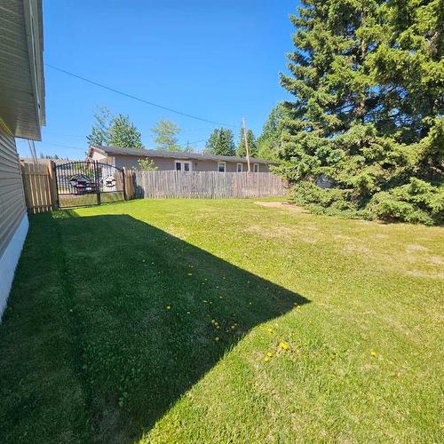 2-810 56 Street, Edson, AB 