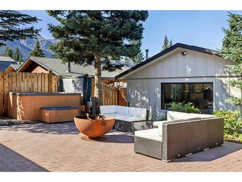 1010 14 Street, Canmore, AB - Outdoor With Exterior