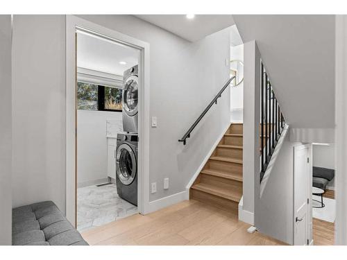 1010 14 Street, Canmore, AB - Indoor Photo Showing Laundry Room