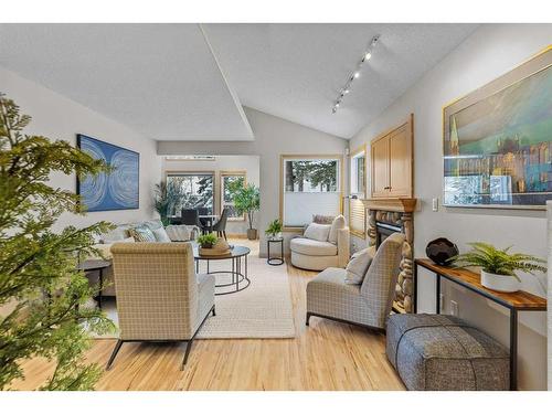 53-127 Carey, Canmore, AB - Indoor Photo Showing Living Room