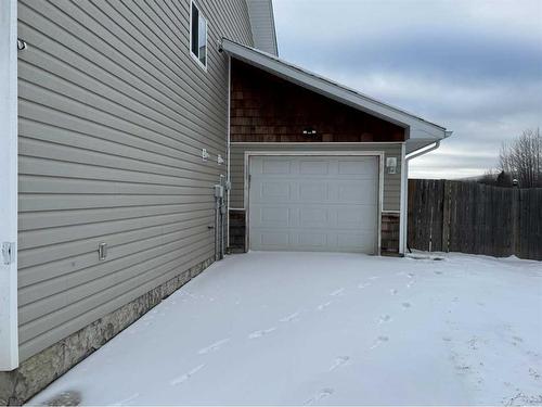 829 10 Avenue Sw, Slave Lake, AB - Outdoor With Exterior