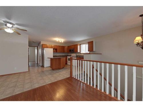 829 10 Avenue Sw, Slave Lake, AB - Indoor Photo Showing Other Room