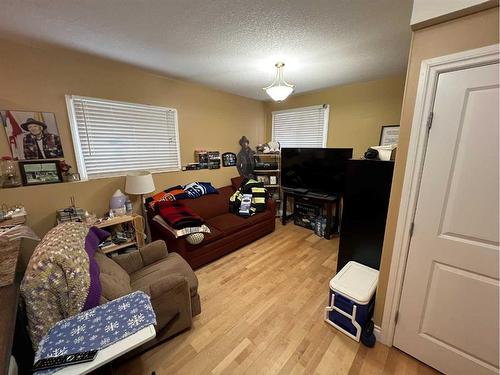 114 Wanyandi Avenue, Hinton, AB - Indoor Photo Showing Other Room