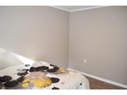 4913 54 Street, Athabasca, AB - Indoor Photo Showing Bedroom