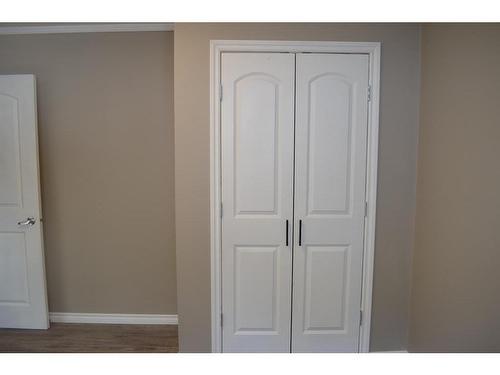 4913 54 Street, Athabasca, AB - Indoor Photo Showing Other Room