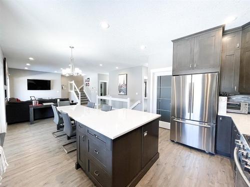 4714 Sakwatamau Drive, Whitecourt, AB - Indoor Photo Showing Kitchen With Upgraded Kitchen