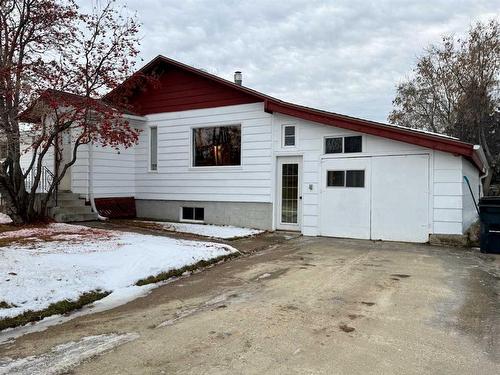 321 3 Avenue Nw, Slave Lake, AB - Outdoor