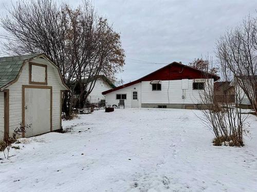 321 3 Avenue Nw, Slave Lake, AB - Outdoor