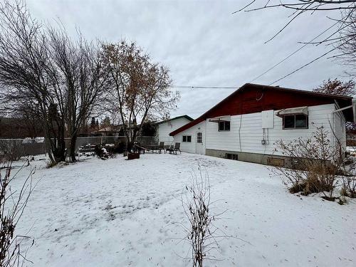 321 3 Avenue Nw, Slave Lake, AB - Outdoor