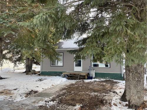 5021 10 Avenue, Edson, AB - Outdoor