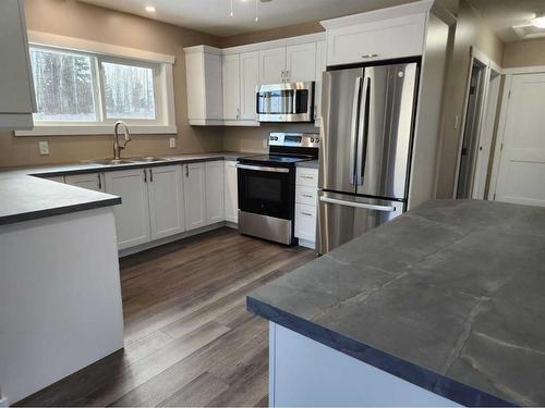 5309 Valley Road, Robb, AB - Indoor Photo Showing Kitchen With Double Sink