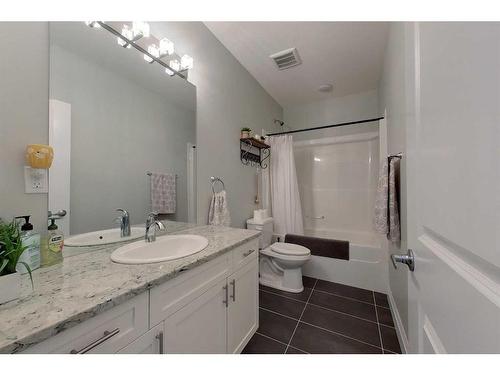 309 12 Street Se, Slave Lake, AB - Indoor Photo Showing Bathroom