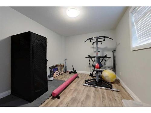 309 12 Street Se, Slave Lake, AB - Indoor Photo Showing Other Room