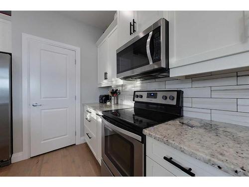 309 12 Street Se, Slave Lake, AB - Indoor Photo Showing Kitchen