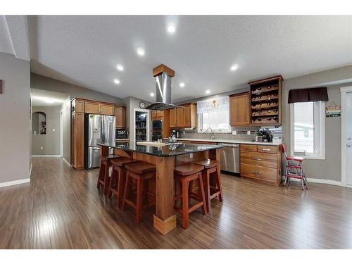 1217 Southshore Drive West, Canyon Creek, AB - Indoor Photo Showing Kitchen With Upgraded Kitchen