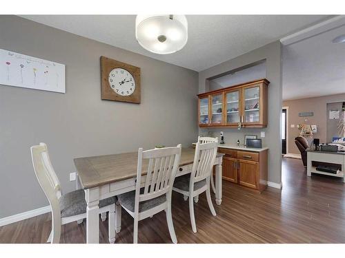 1217 Southshore Drive West, Canyon Creek, AB - Indoor Photo Showing Dining Room