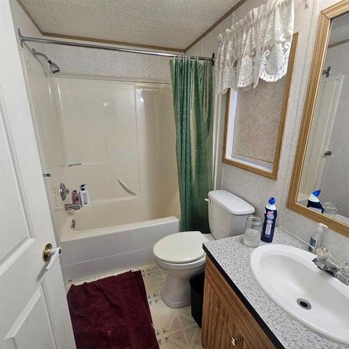 4001 6A Avenue, Edson, AB - Indoor Photo Showing Bathroom