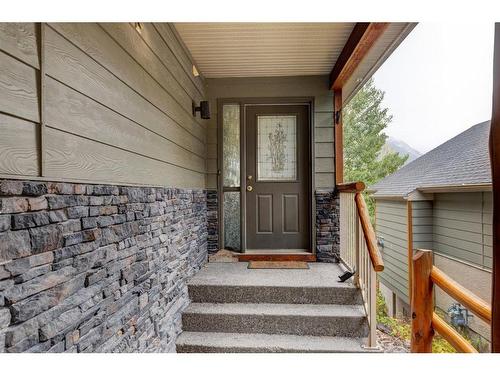 111 Morris, Canmore, AB - Outdoor